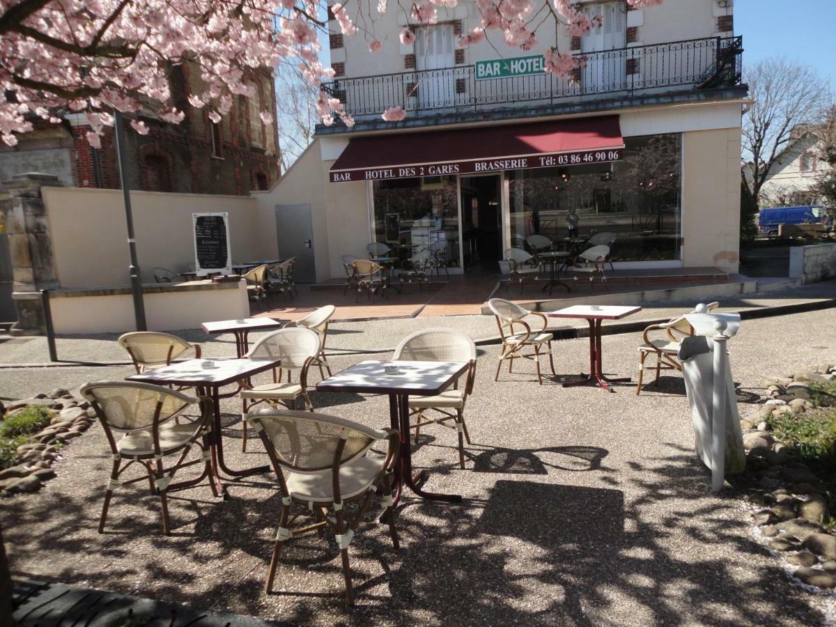 Hotel Des 2 Gares Auxerre Exterior photo